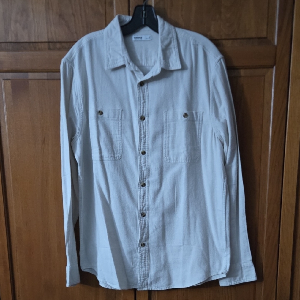Sonoma Super Soft Flannel Men's Medium Cream Button-Up Shirt